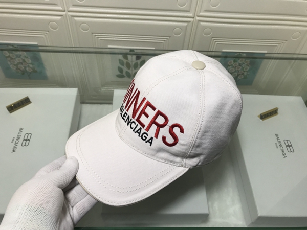 ブランド帽子正面デザイン